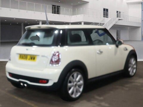 Mini Hatch COOPER S 2