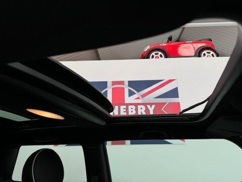 Mini Hatch COOPER S 21