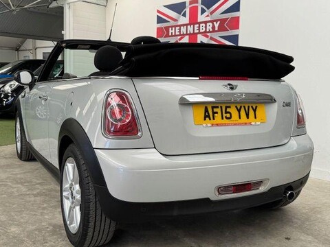 Mini Convertible ONE 7