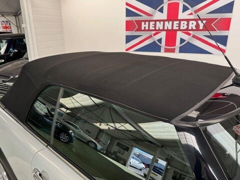 Mini Convertible ONE 10