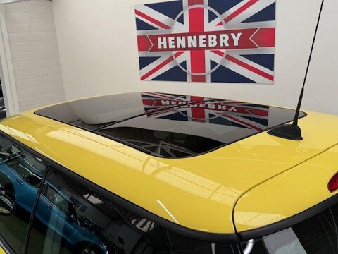 Mini Hatch COOPER 10
