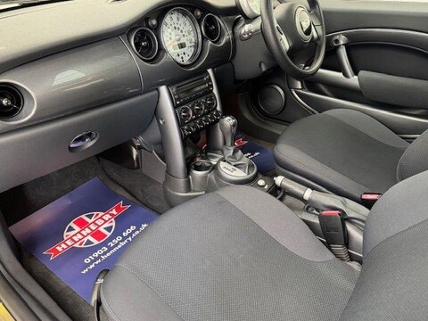 Mini Hatch COOPER 12