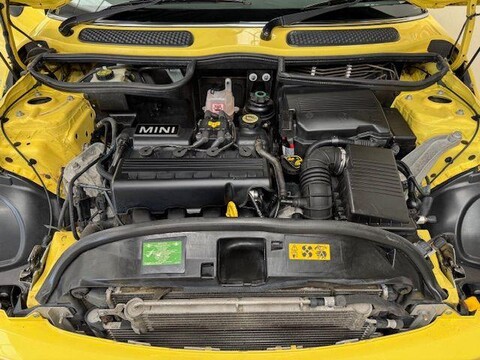 Mini Hatch COOPER 18