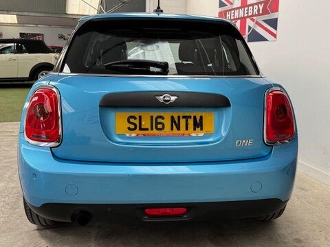 Mini Hatch ONE 8