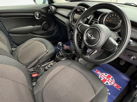 Mini Hatch ONE 13