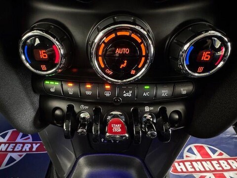 Mini Hatch ONE 20
