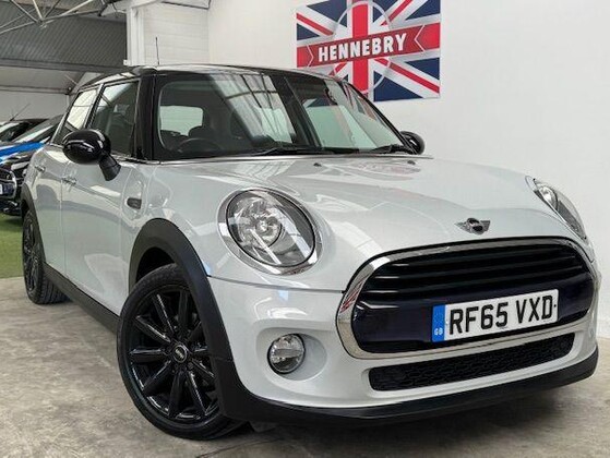 Mini Hatch COOPER