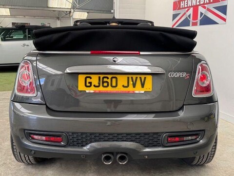 Mini Convertible COOPER S 10