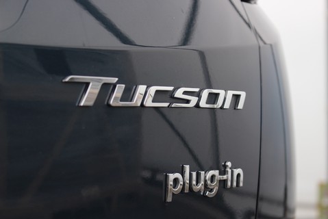 Hyundai TUCSON 1.6T-GDi 13.8kWH [261] ULTIMATE PETROL PLUG-IN HYBRID 4WD AUTOMATIC 24