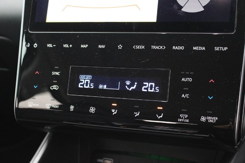 Hyundai TUCSON 1.6T-GDi 13.8kWH [261] ULTIMATE PETROL PLUG-IN HYBRID 4WD AUTOMATIC 32