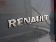 Renault Trafic SL30 EXTRA DCI 2.0 [130] DIESEL MANUAL 18
