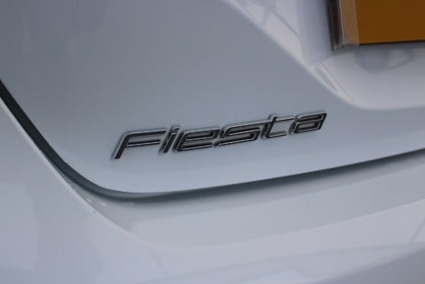 Ford Fiesta ST-LINE EDITION 1.0 [100] PETROL MANUAL 19