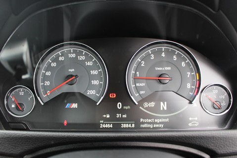 BMW 4 Series M4 COMPETITION 3.0 [444] PETROL AUTOMATIC 38