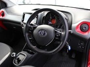 Toyota Aygo VVT-I X-TREND X-SHIFT TSS 1.0 [69] PETROL AUTOMATIC 23