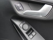 Ford Fiesta ST-LINE VIGNALE MHEV 1.0 [125] PETROL MANUAL 27