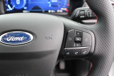 Ford Fiesta ST-LINE VIGNALE MHEV 1.0 [125] PETROL MANUAL 29