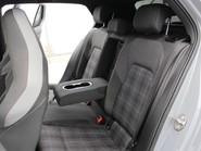 Volkswagen Golf GTD 2.0TDI [200] DSG 13