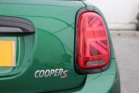 Mini Hatch COOPER S SPORT 2.0 [190] PETROL AUTOMATIC 21