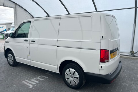 Volkswagen Transporter T28 TDI P/V STARTLINE 7