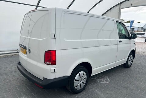 Volkswagen Transporter T28 TDI P/V STARTLINE 10