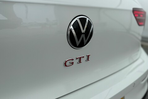 Volkswagen Golf GTI 2.0 [241] TSI PETROL DSG AUTOMATIC 22