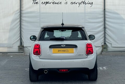 Mini Hatch COOPER 1.5 [135] PETROL MANUAL 13