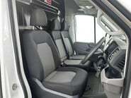 Volkswagen Crafter CR35 2.0TDI L H/R P/V STARTLINE 12