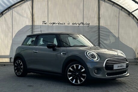 Mini Hatch COOPER EXCLUSIVE 1.5T [134] 3DR Manual