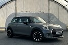 Mini Hatch COOPER EXCLUSIVE 1.5T [134] 3DR Manual