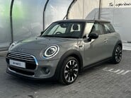 Mini Hatch COOPER EXCLUSIVE 1.5T [134] 3DR Manual 3