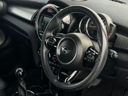 Mini Hatch COOPER EXCLUSIVE 1.5T [134] 3DR Manual 25