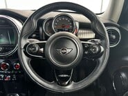 Mini Hatch COOPER EXCLUSIVE 1.5T [134] 3DR Manual 35