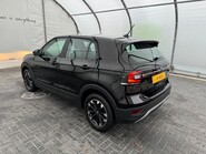 Volkswagen T-Cross S TSI 1.0 [95] PETROL MANUAL 15