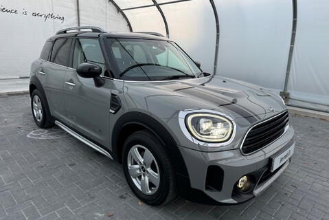 Mini Countryman COOPER ALL4 CLASSIC 1.5 [135] PETROL AUTOMATIC 5