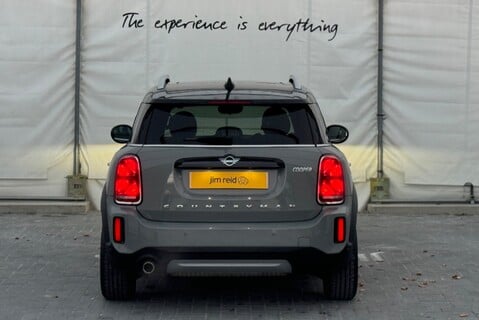 Mini Countryman COOPER ALL4 CLASSIC 1.5 [135] PETROL AUTOMATIC 15