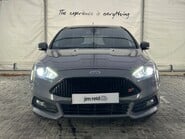 Ford Focus ST-3 2.0 [250] PETROL MANUAL 2