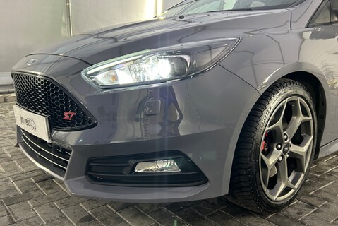 Ford Focus ST-3 2.0 [250] PETROL MANUAL 5