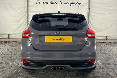 Ford Focus ST-3 2.0 [250] PETROL MANUAL 12