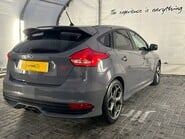 Ford Focus ST-3 2.0 [250] PETROL MANUAL 13