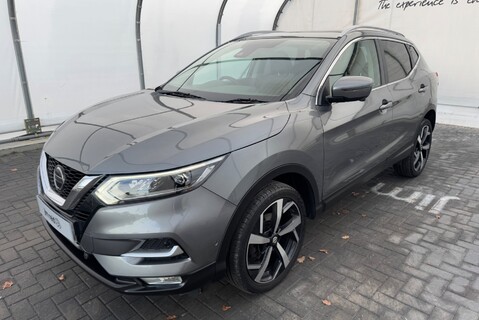 Nissan Qashqai DIG-T TEKNA 1.3 [160] PETROL MANUAL 3