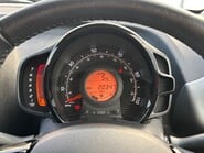 Toyota Aygo 1.0 [70] VVT-I X-TREND TSS MANUAL 27