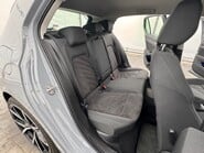 Volkswagen Golf STYLE 2.0TDI [150] DSG 11