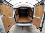 Volkswagen Caddy C20 TDI 2.0 [101] DIESEL COMMERCE PLUS MANUAL 16