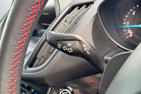 Ford Kuga ST-LINE EDITION 2.0 [180] TDCI DIESEL AUTOMATIC 4X4 28
