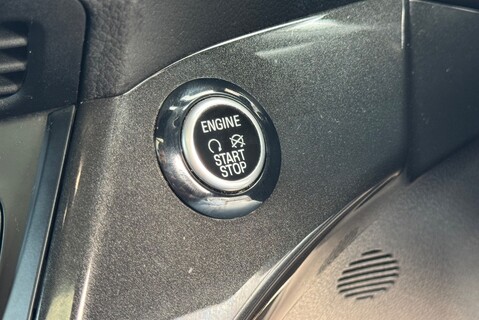Ford Kuga ST-LINE EDITION 2.0 [180] TDCI DIESEL AUTOMATIC 4X4 33