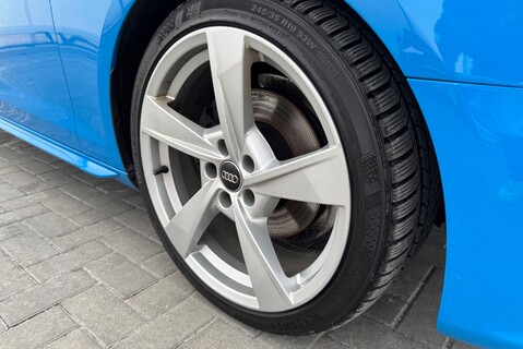 Audi A4 TFSI 2.0 [150] PETROL S LINE MHEV AUTOMATIC 6