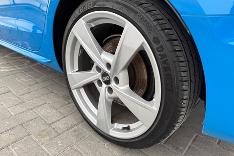 Audi A4 TFSI 2.0 [150] PETROL S LINE MHEV AUTOMATIC 18
