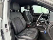 Porsche Macan 2.0T [242] PDK 15