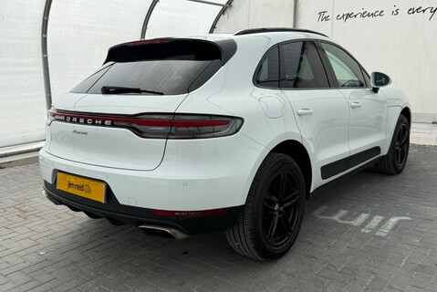 Porsche Macan 2.0T [242] PDK 18