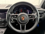 Porsche Macan 2.0T [242] PDK 32